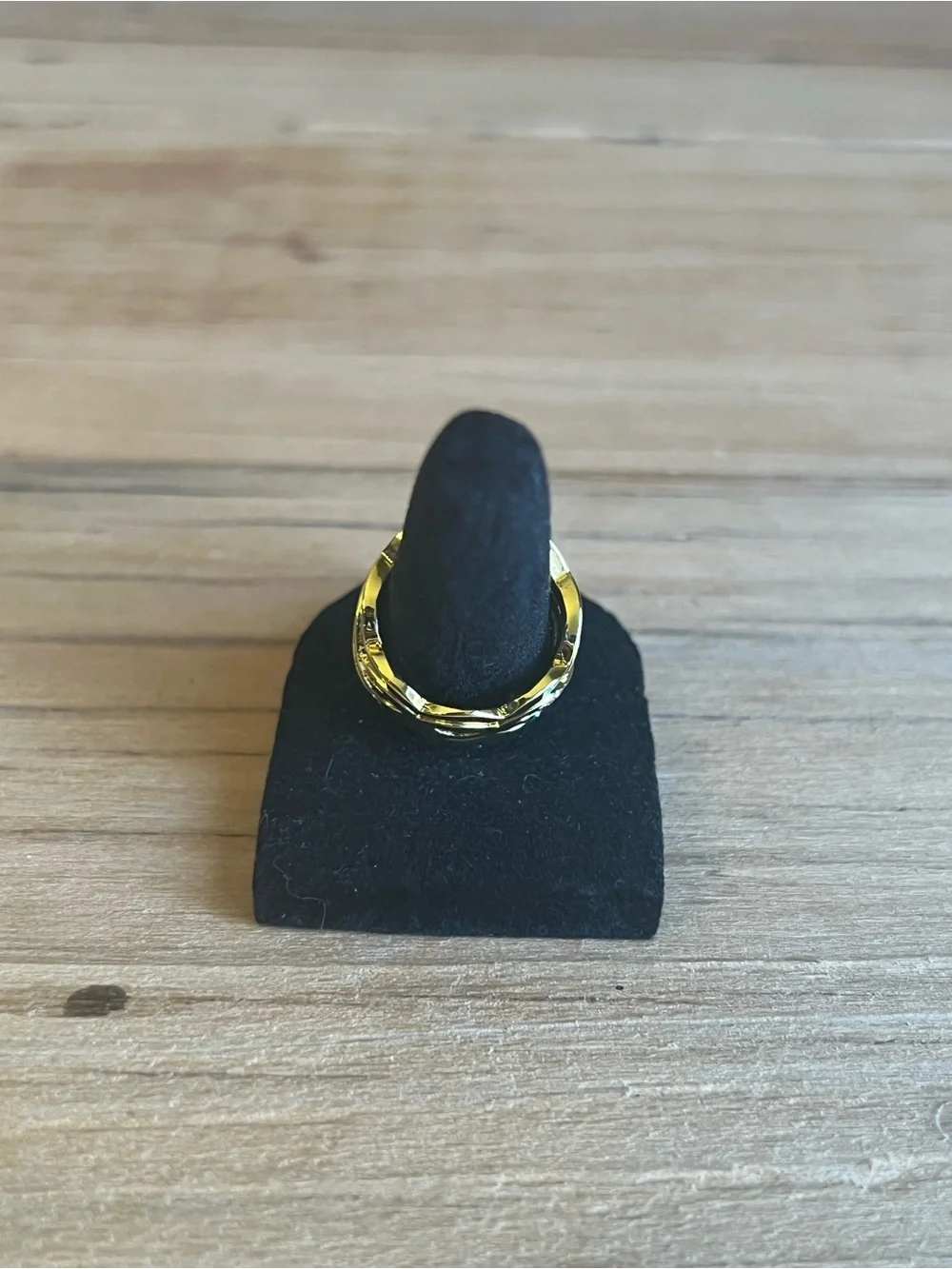 None item boutique
