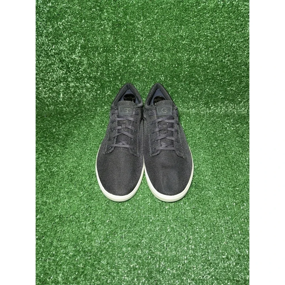 Ugg Australia Men's Size 13 Bueller Sneakers Navy Blue Mesh Comfort Casual Shoes