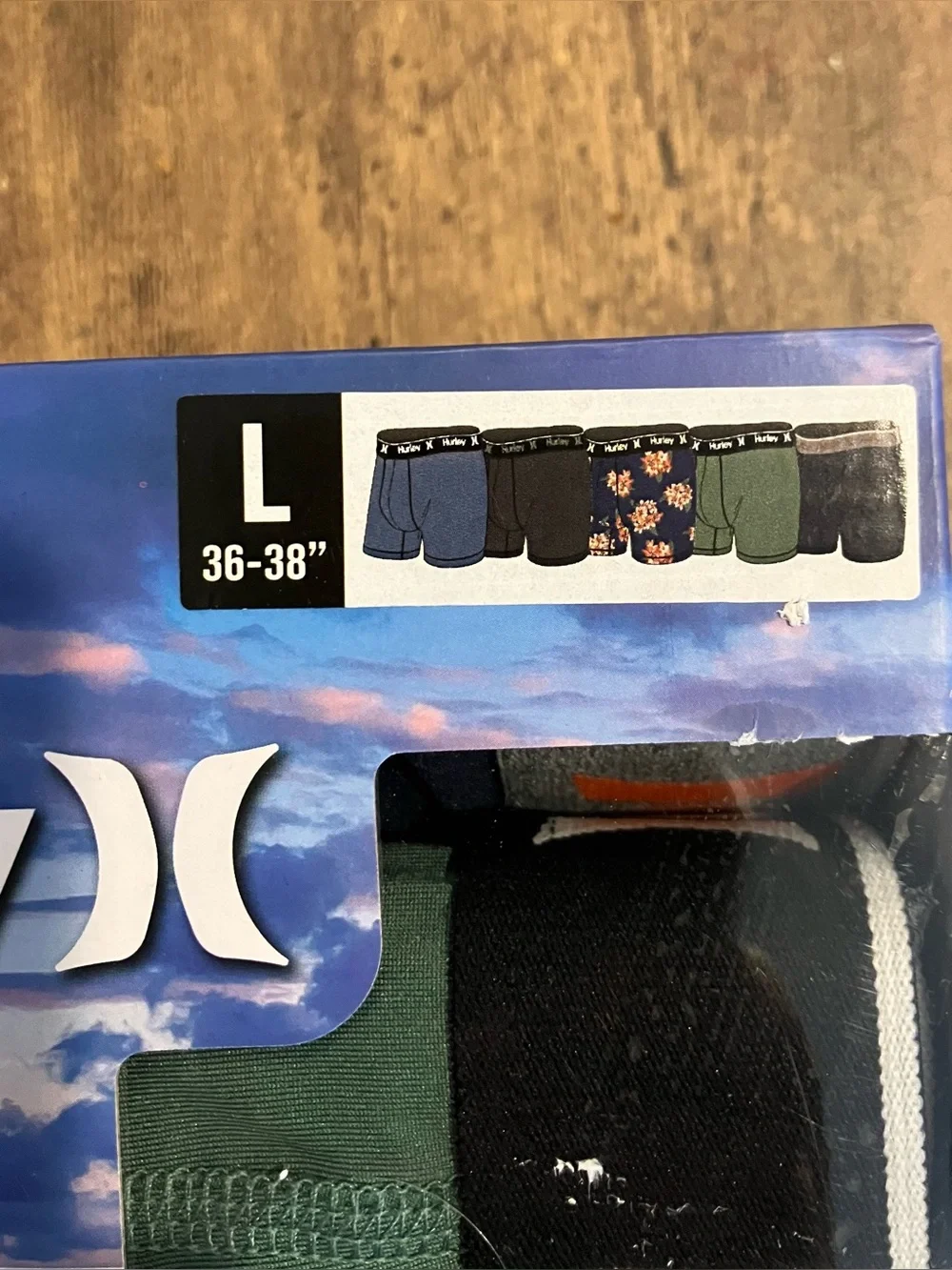 N/A hurley boxer