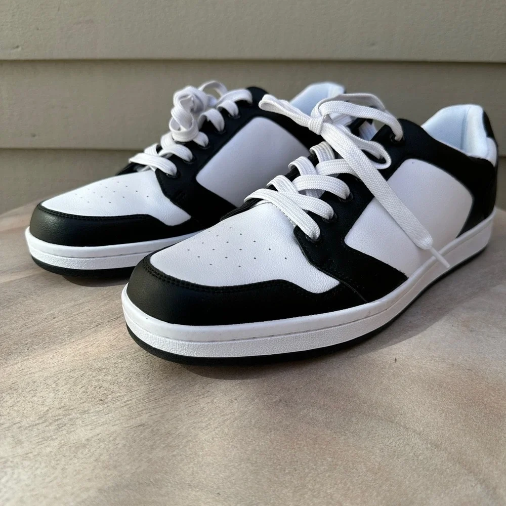 Guess Mens Low Top Sneakers Size 11 Black White Colorblock Faux Leather Shoes