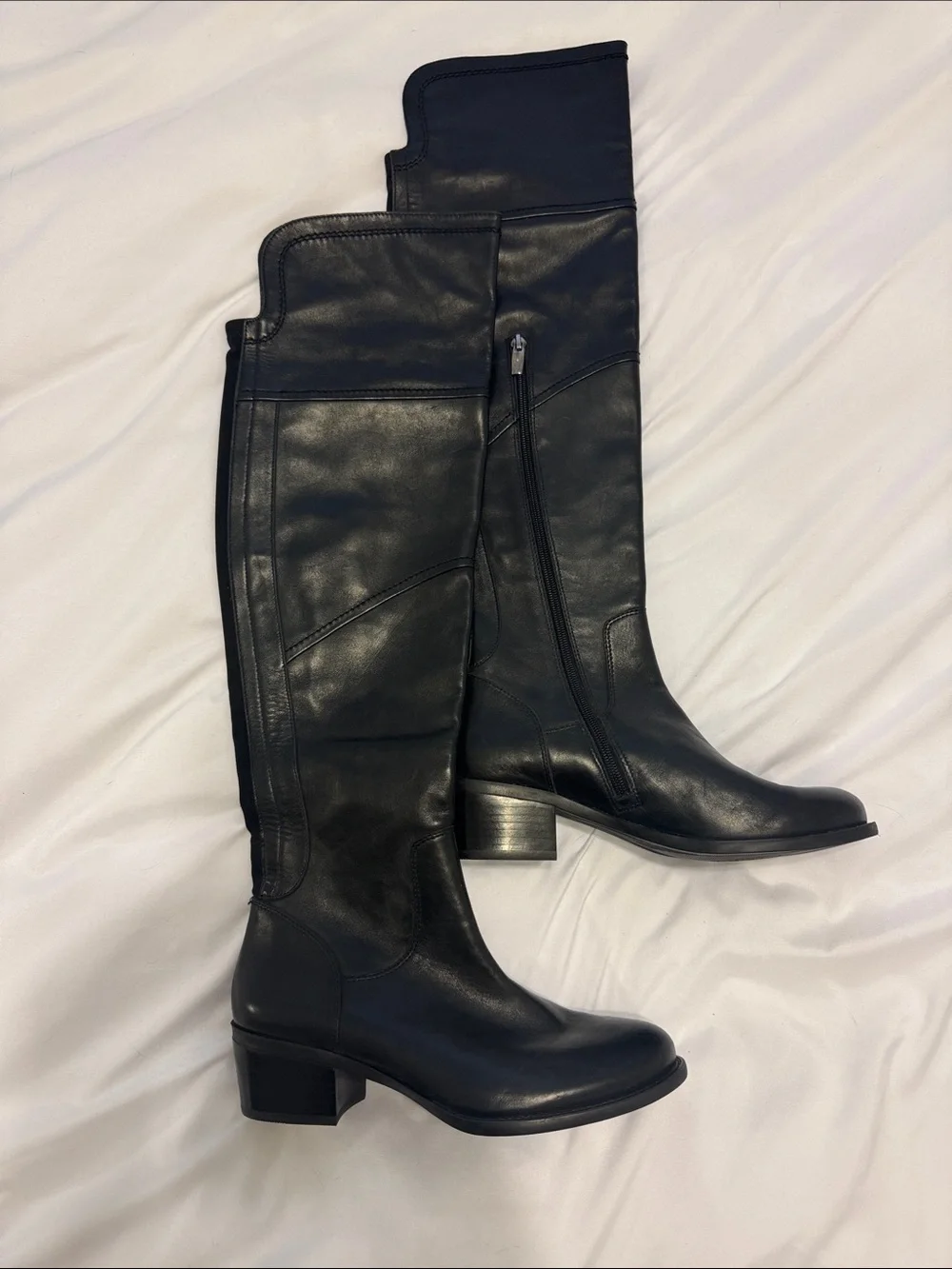 Vince Camuto sleek black