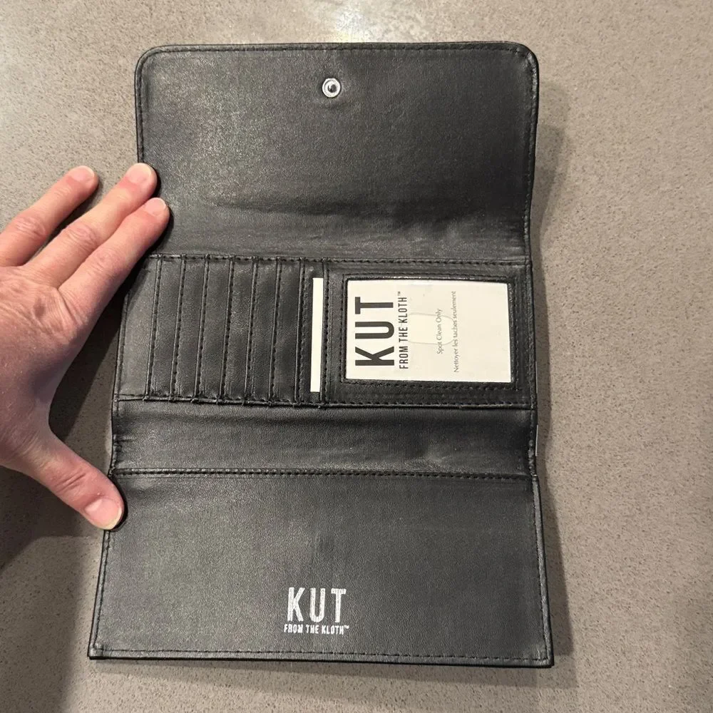 Kut from the Kloth kut from