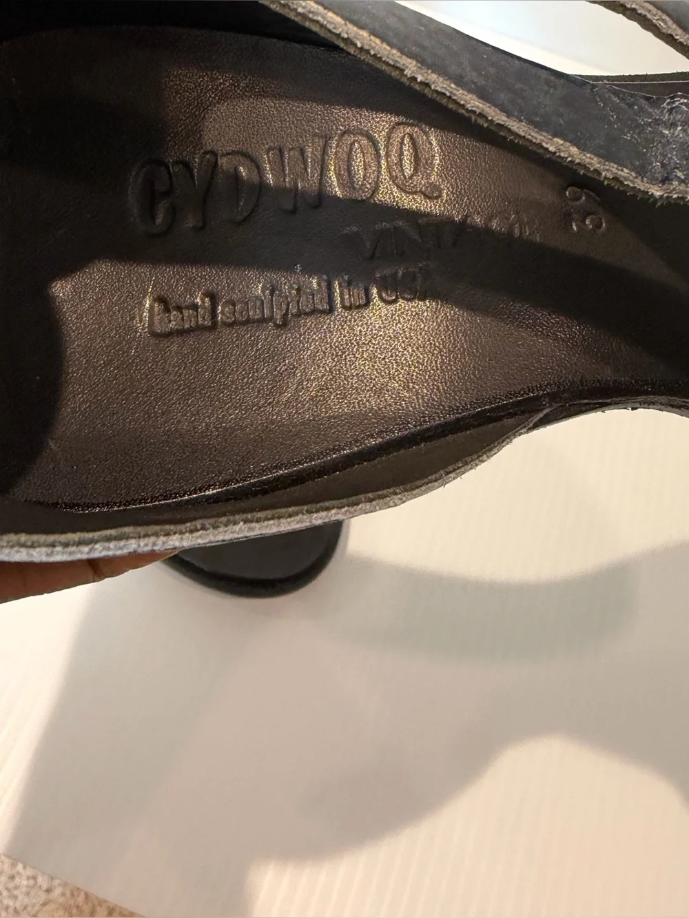 cydwoq vintage black