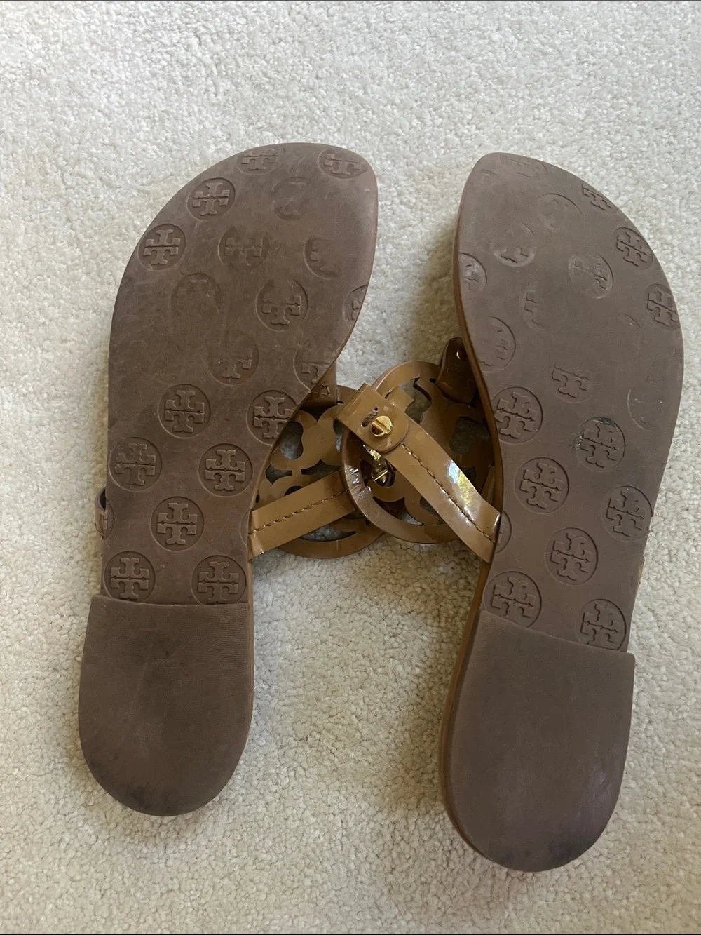 Tory Burch details tone