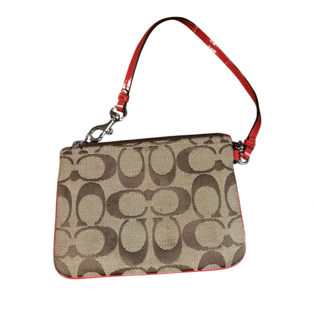 Coach pre chic perfect