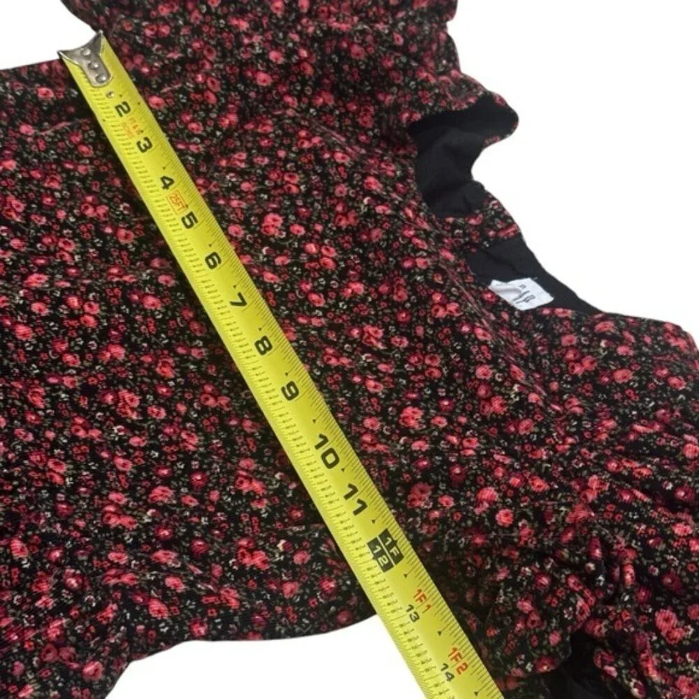 GAP black red