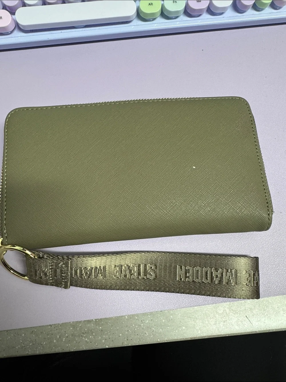 Steve Madden sleek steve