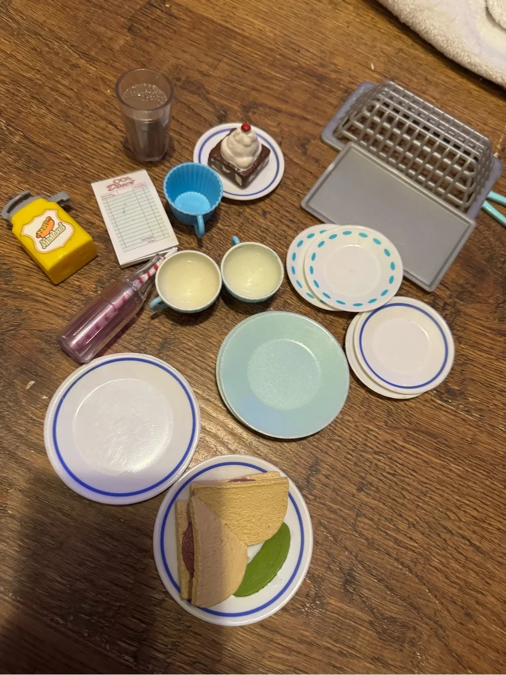 Our Generation OG Diner replacement pieces cake, pie, coffee, dishes, etc.
