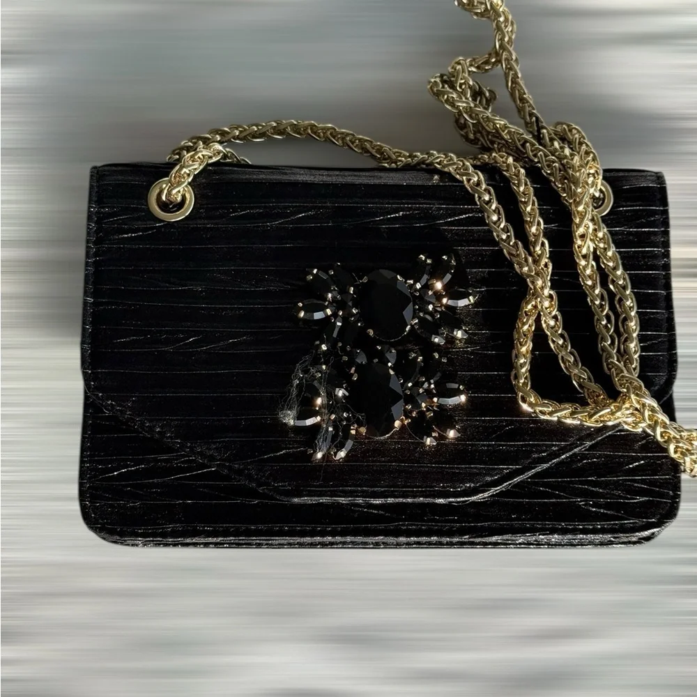 Kate Landry perfect gemstone chain