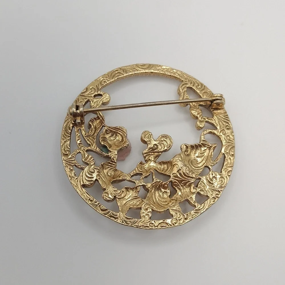 Source Unknown elegant gold