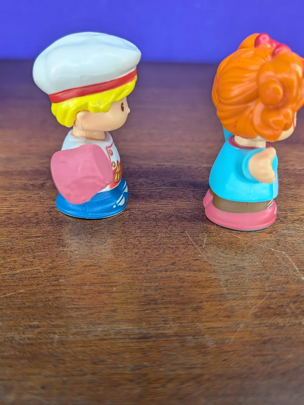 Fisher Price Little People Pastry Chef Tia & Sofia  2pcs
