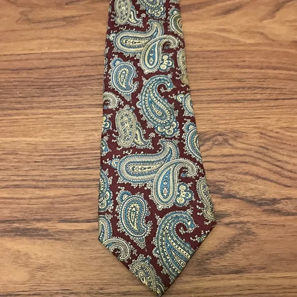 Charles Jordan Paris Silk Skinny Tie in Paisley Print with Burgundy Background.