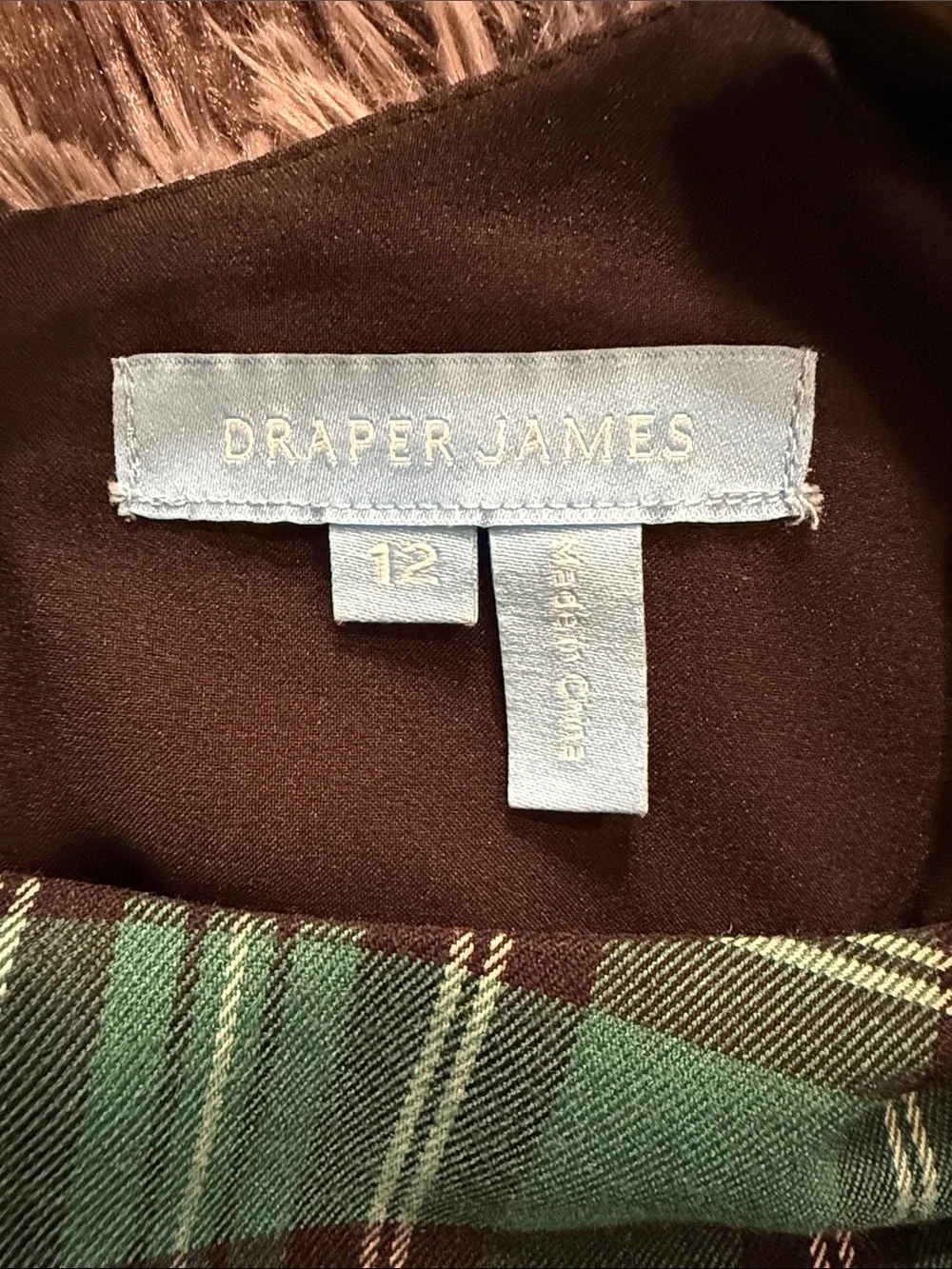 Draper James sleeveless fit
