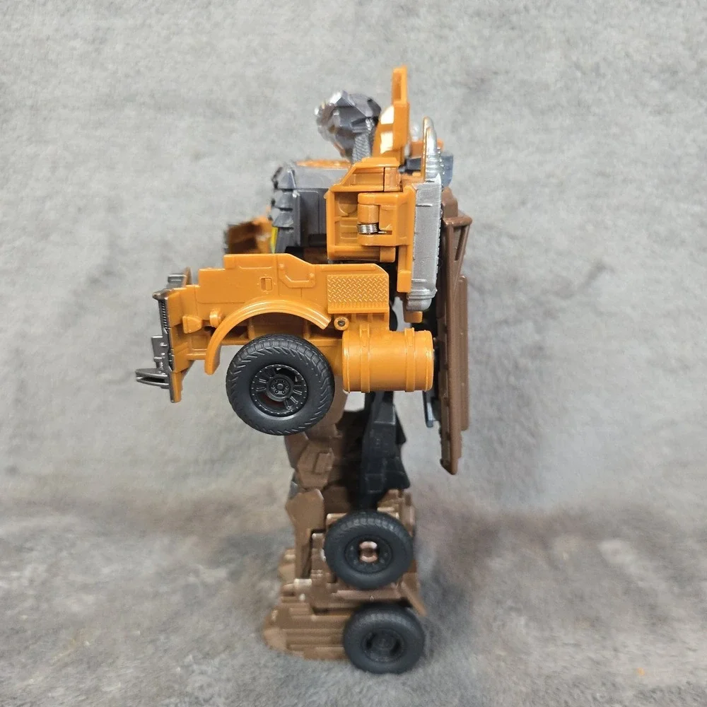Hasbro voyager some please
