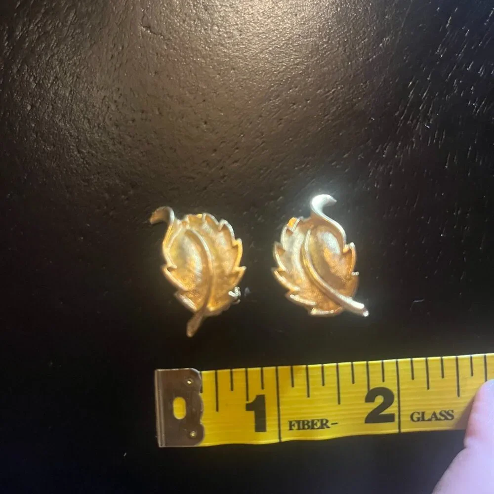 N/A vintage gold