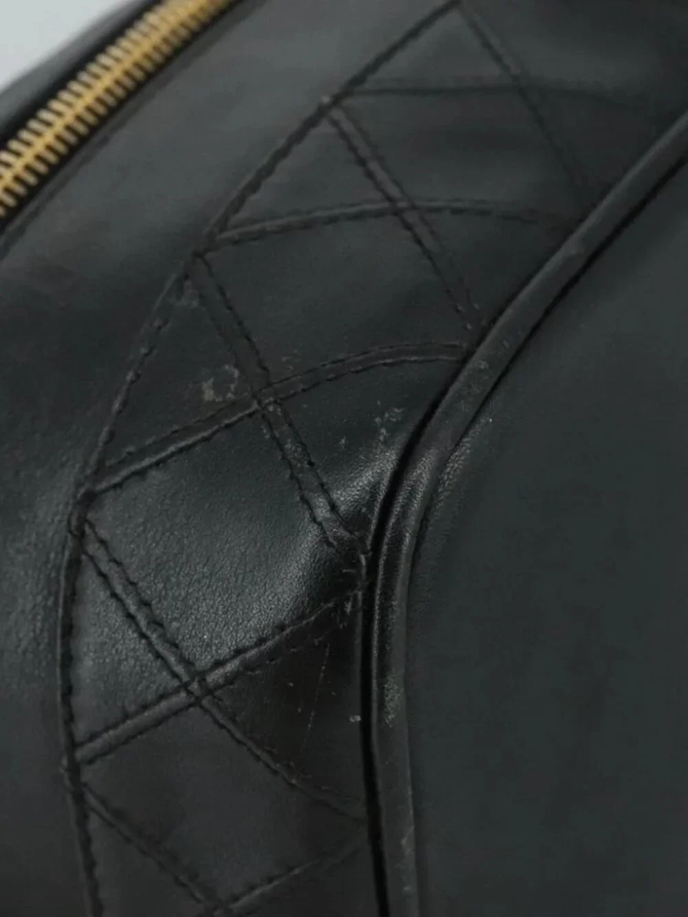CHANEL brand	chanel color	black