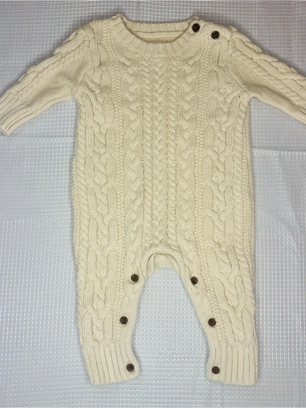 Baby Gap Knitted Cream Colored Onesie Size 0-3 Months 100% Cotton