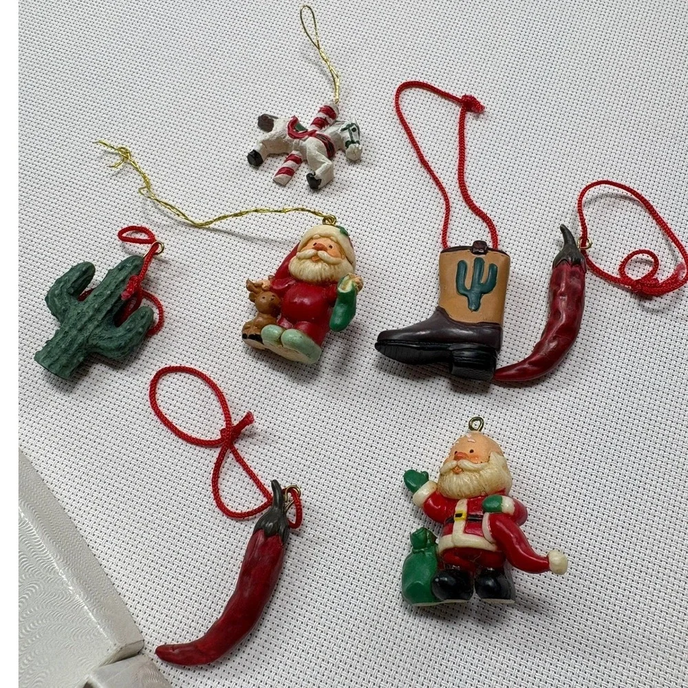 Vintage Southwestern Mini Christmas‎ Ornaments Set w/ Box Thunder River