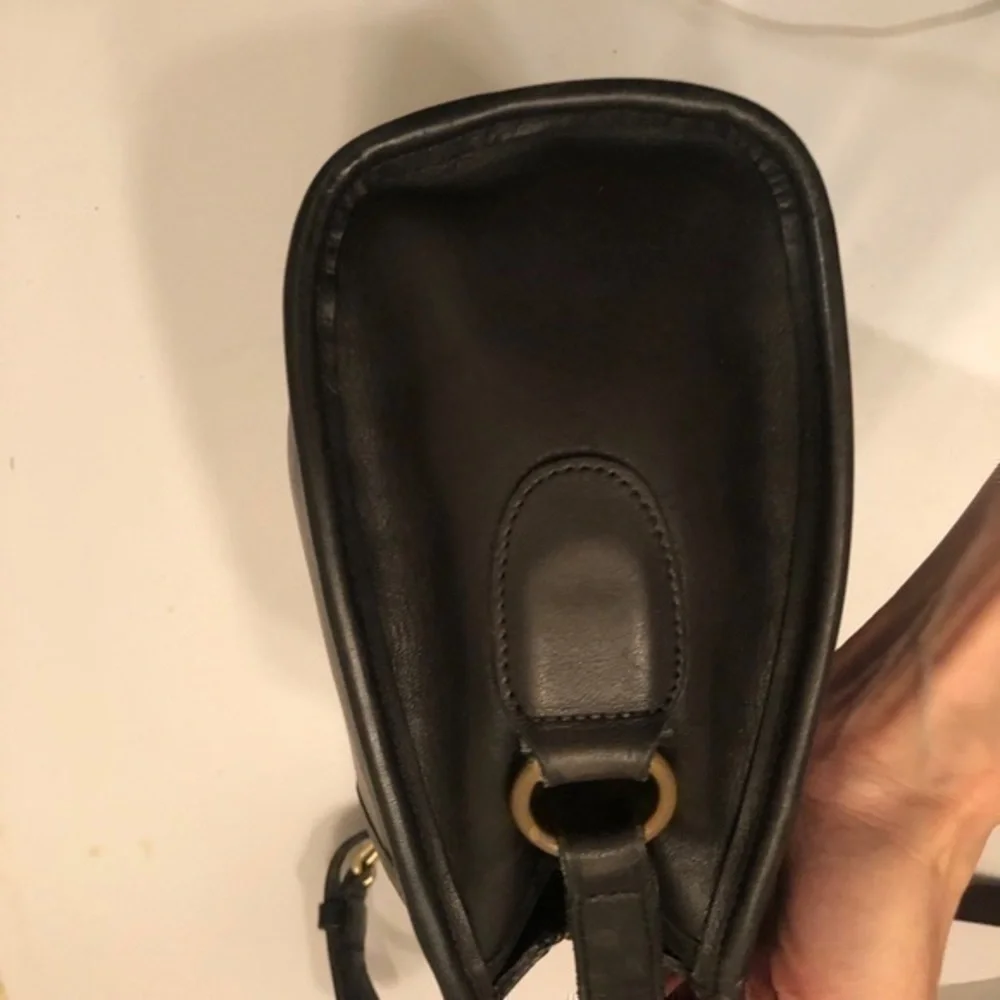 Coach scratches normal surface