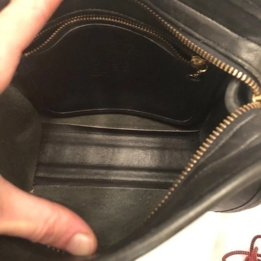 Coach scratches wear surface