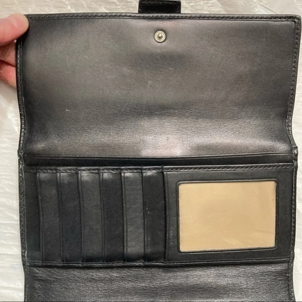 Coach gently used