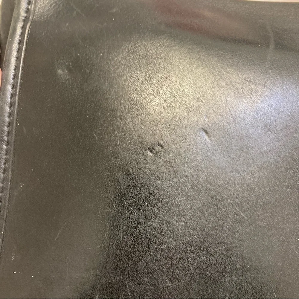 Coach scuffs indentations