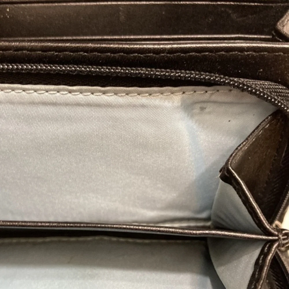 Coach gently used