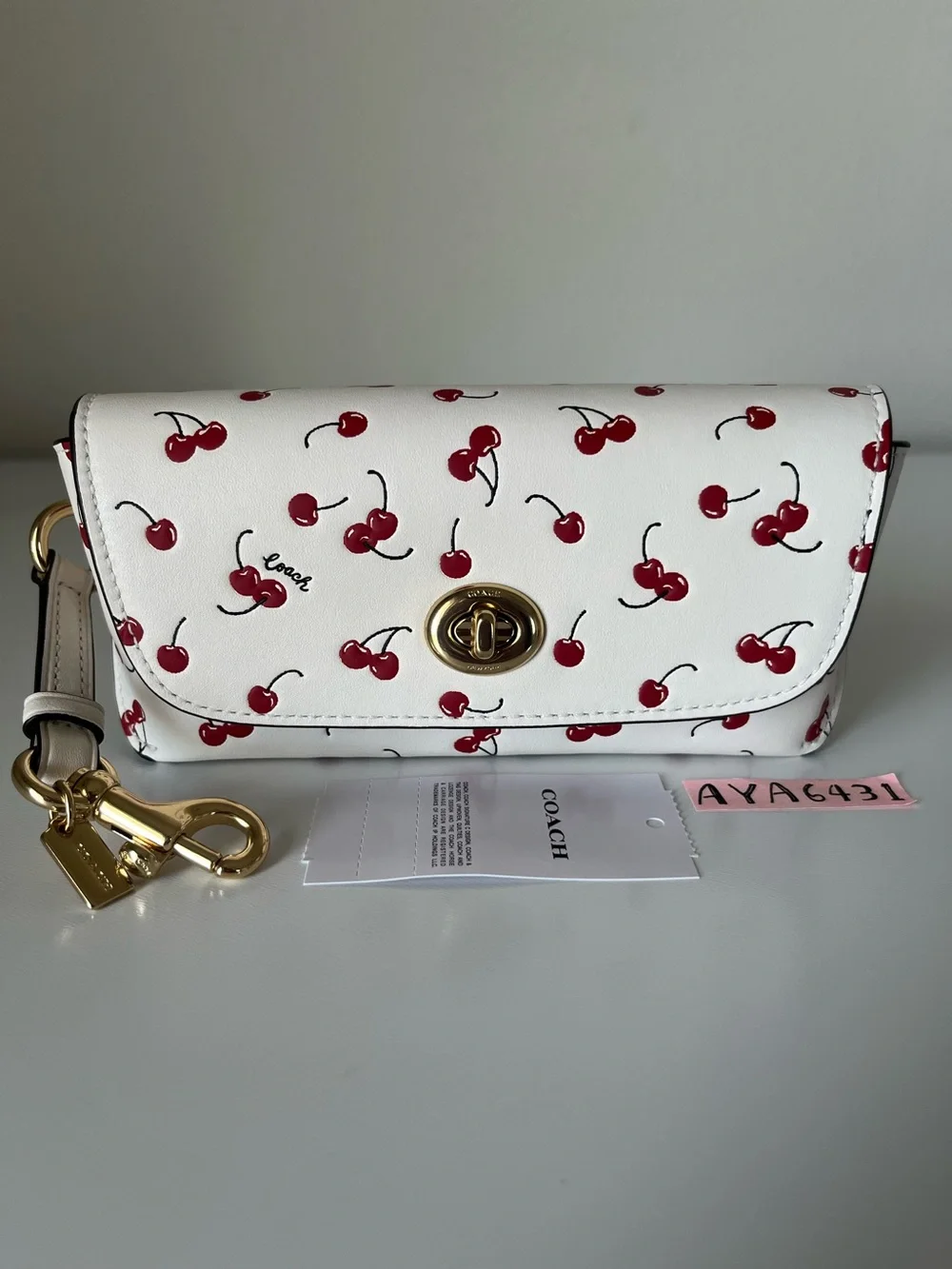 Coach Sunglass Case with Cherry Print🎈🎈