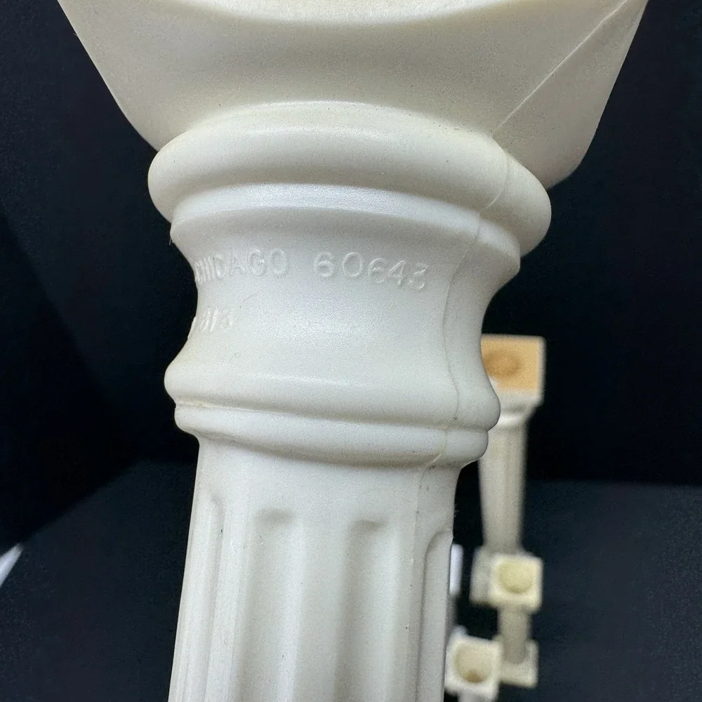 Wilton white grecian