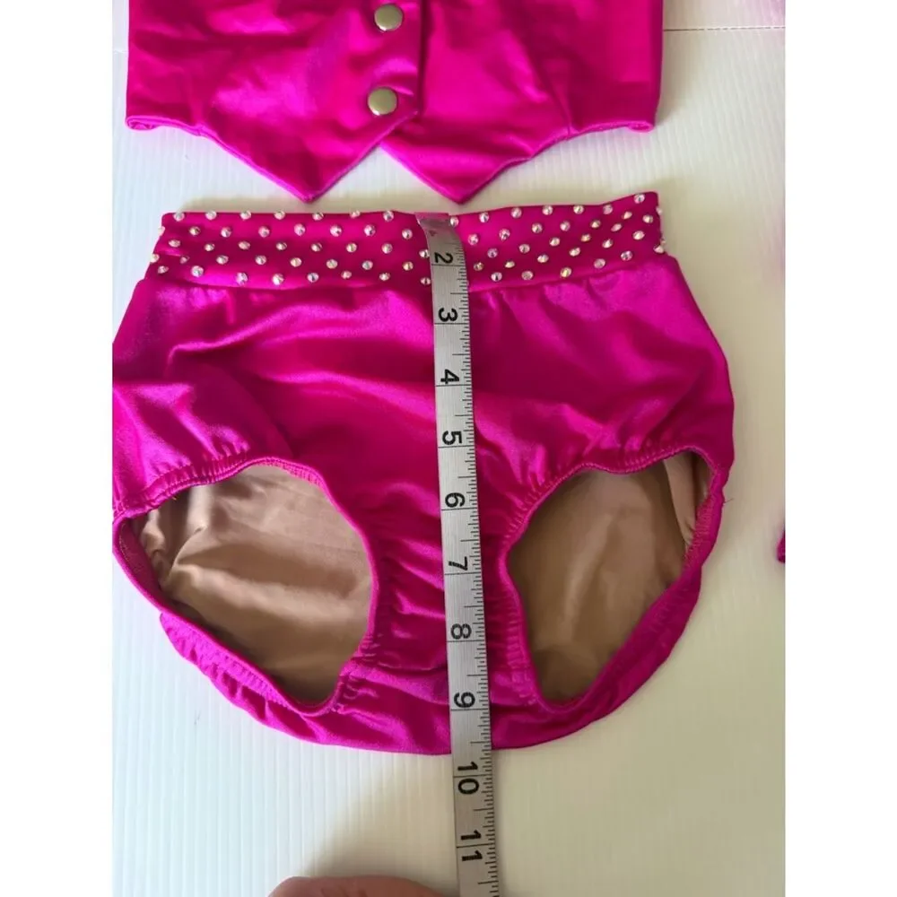 Kelle dance costume piece