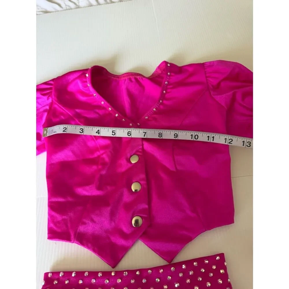 Kelle dance costume piece