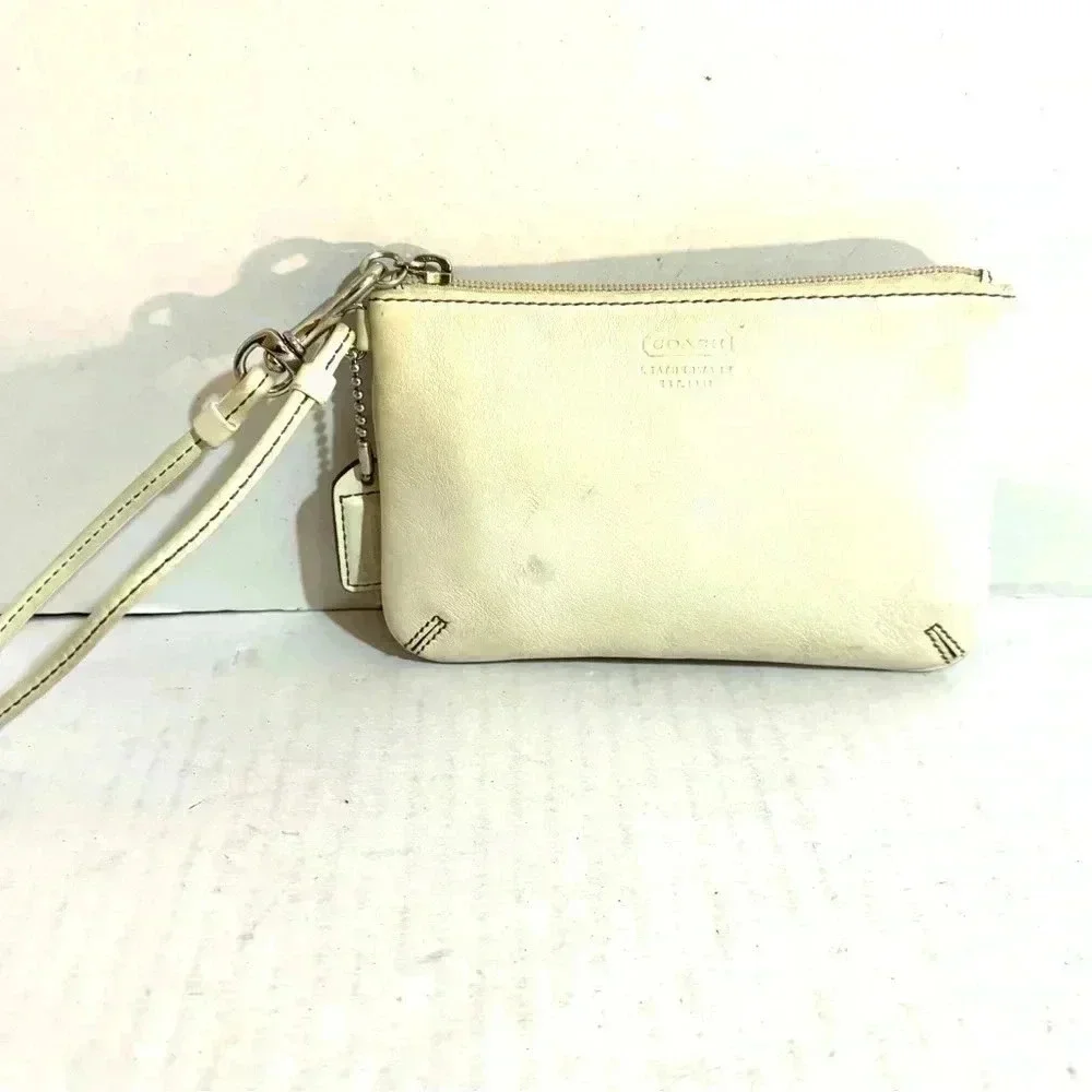 Coach vintage beige