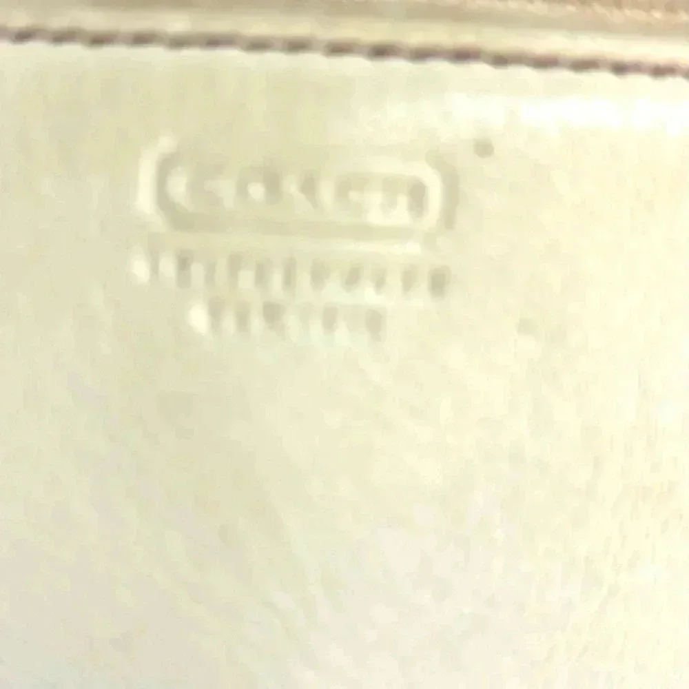 Coach vintage beige