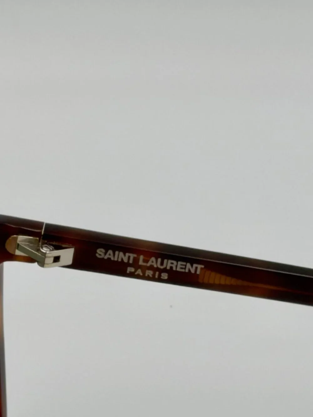 Yves Saint Laurent saint laurent