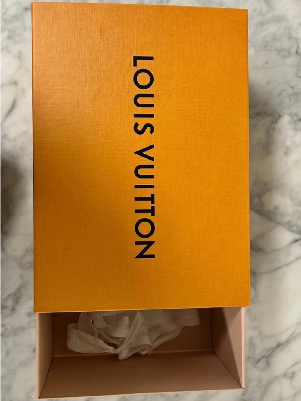 Louis Vuitton authentic louis