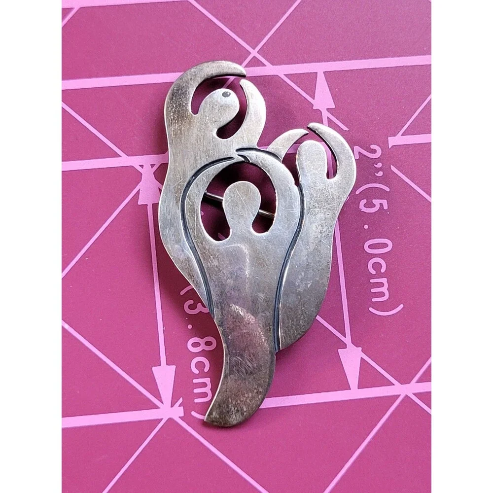 Artisan vintage handmade