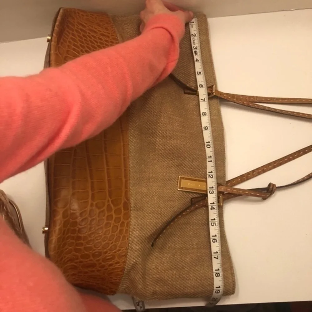 Michael Kors tone bag
