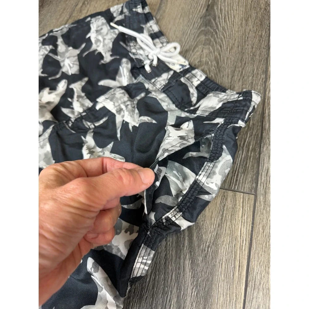Trunks Surf & Swim Co. dive into