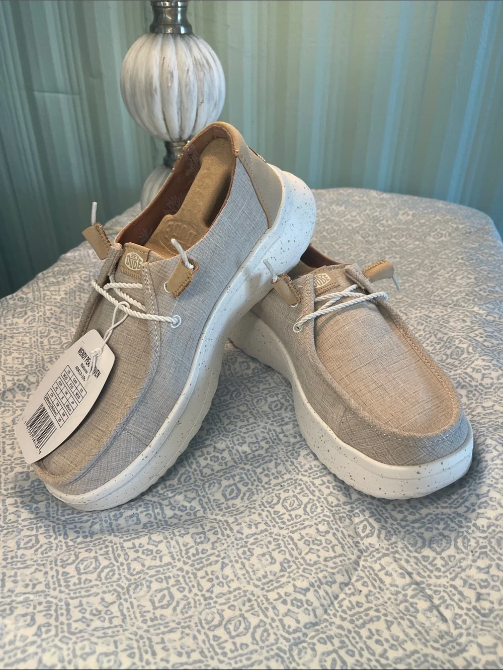 Hey Dude Wendy PeaK WOVEN Slip-On Sneakers in Natural NWT size 10