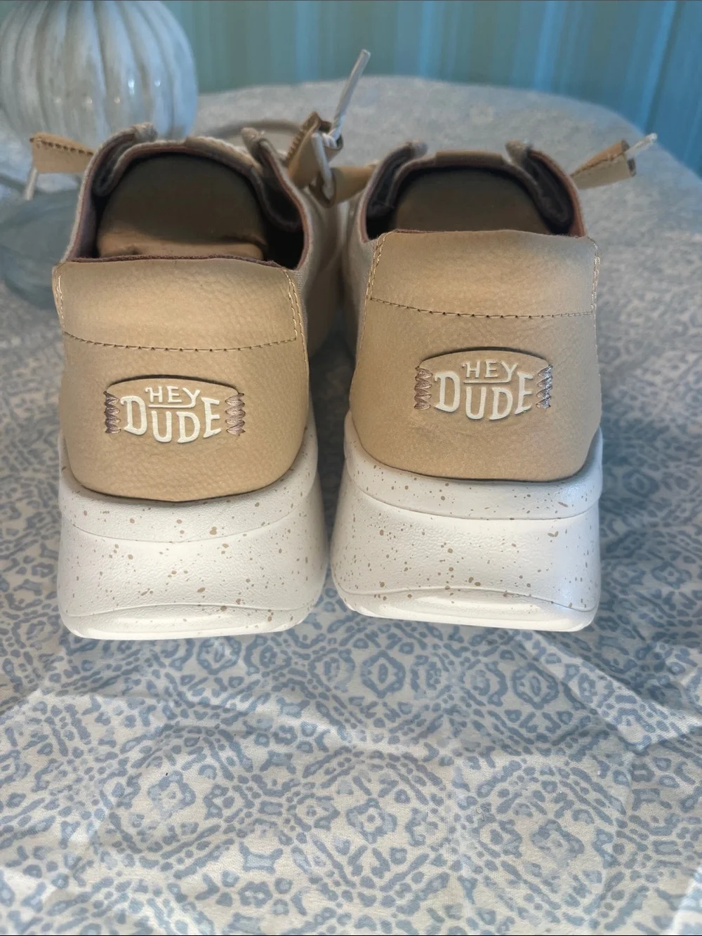 Hey Dude hey dude