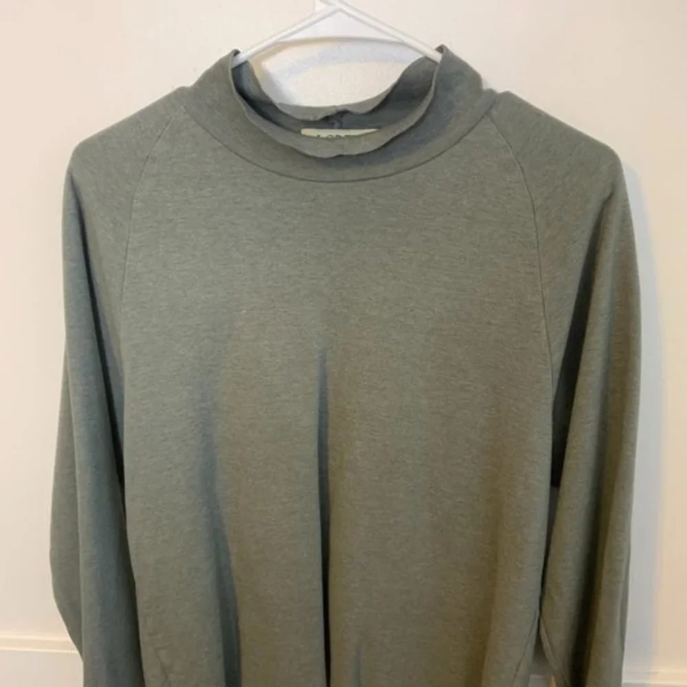 J. Crew crew gray