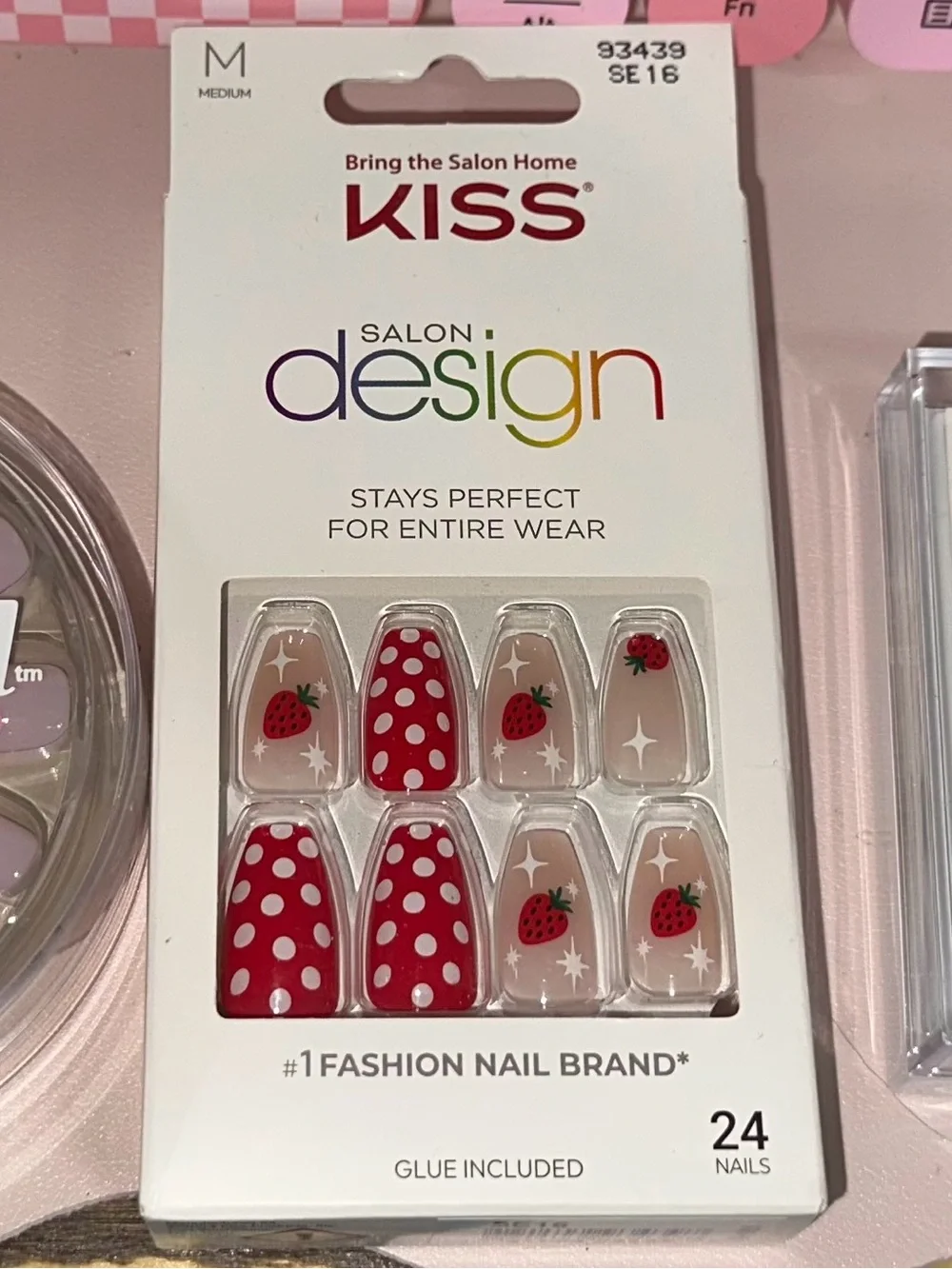 Kiss giving reusable