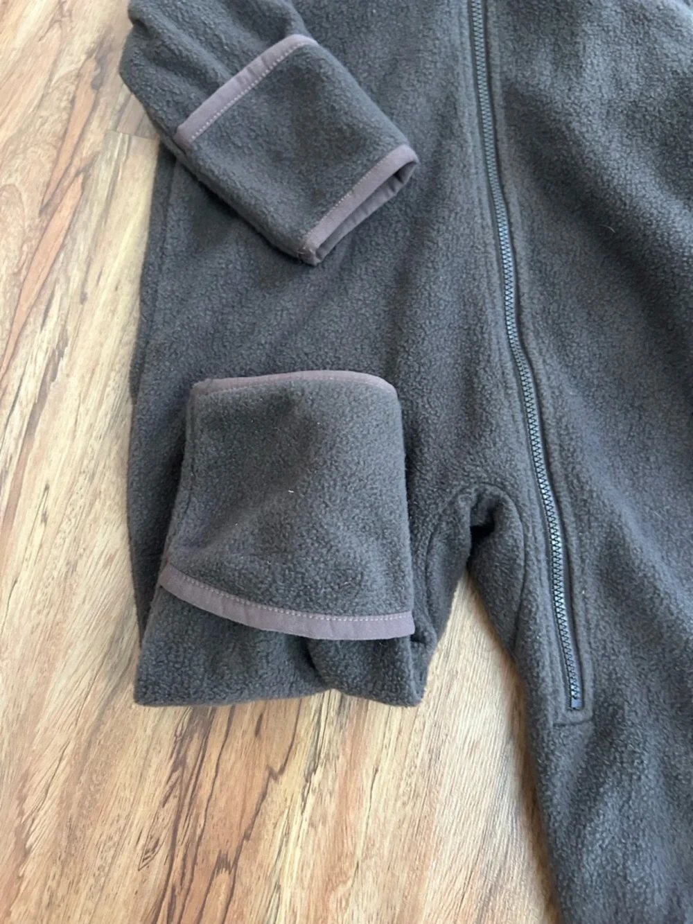 Columbia ll tiny brown