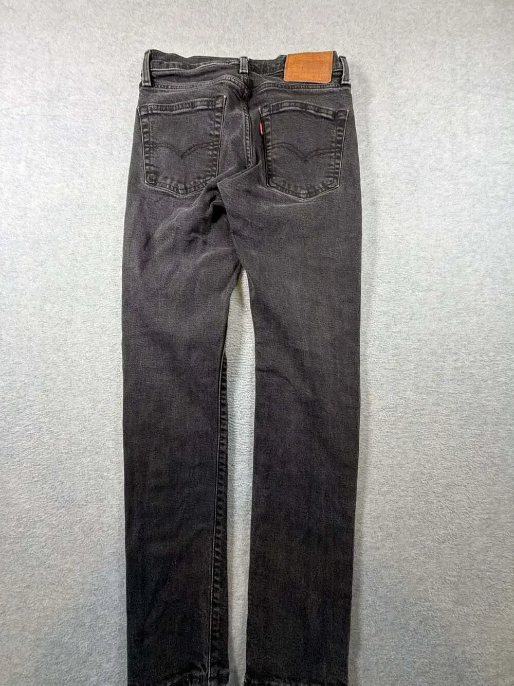 Levis waist 14