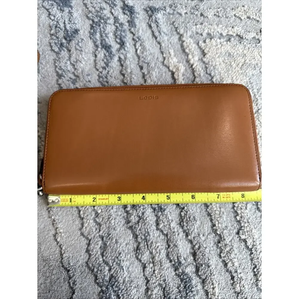 Lodis tan leather