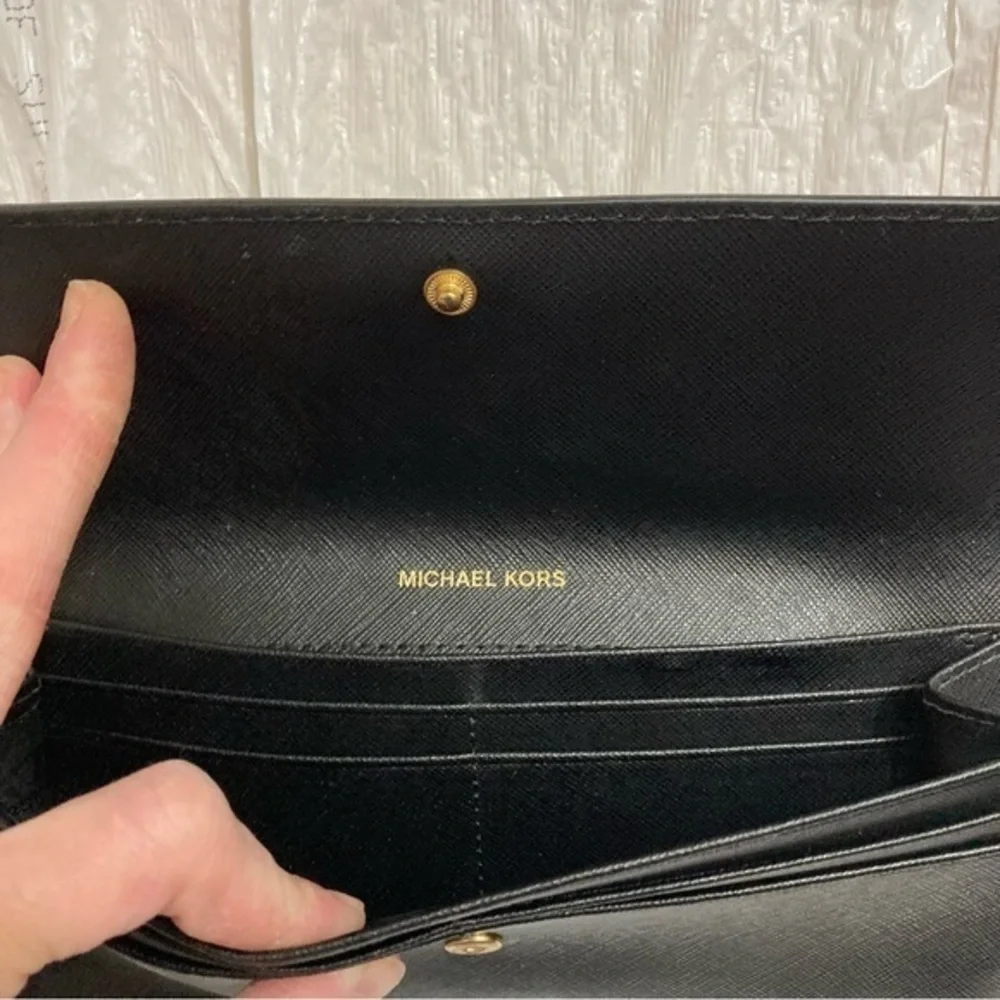 Michael Kors beautiful used