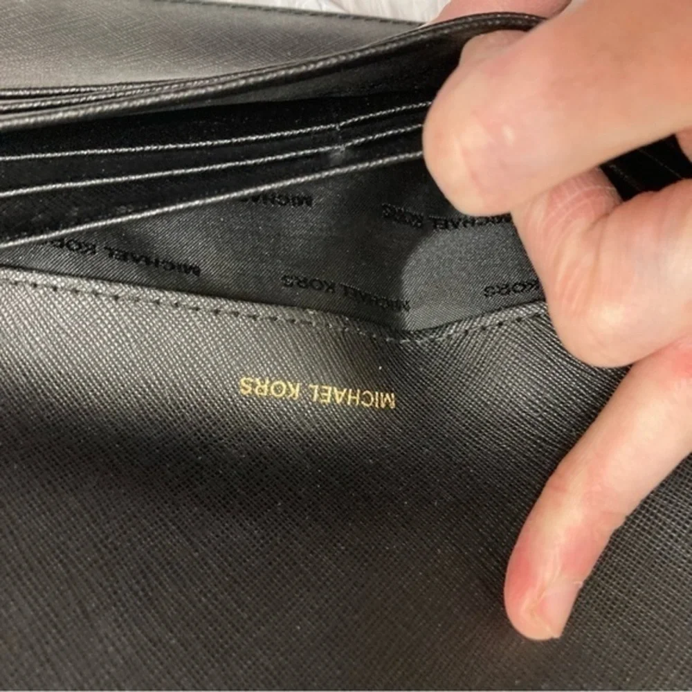 Michael Kors beautiful used
