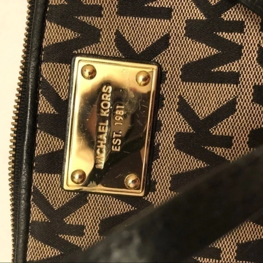 Michael Kors good minor