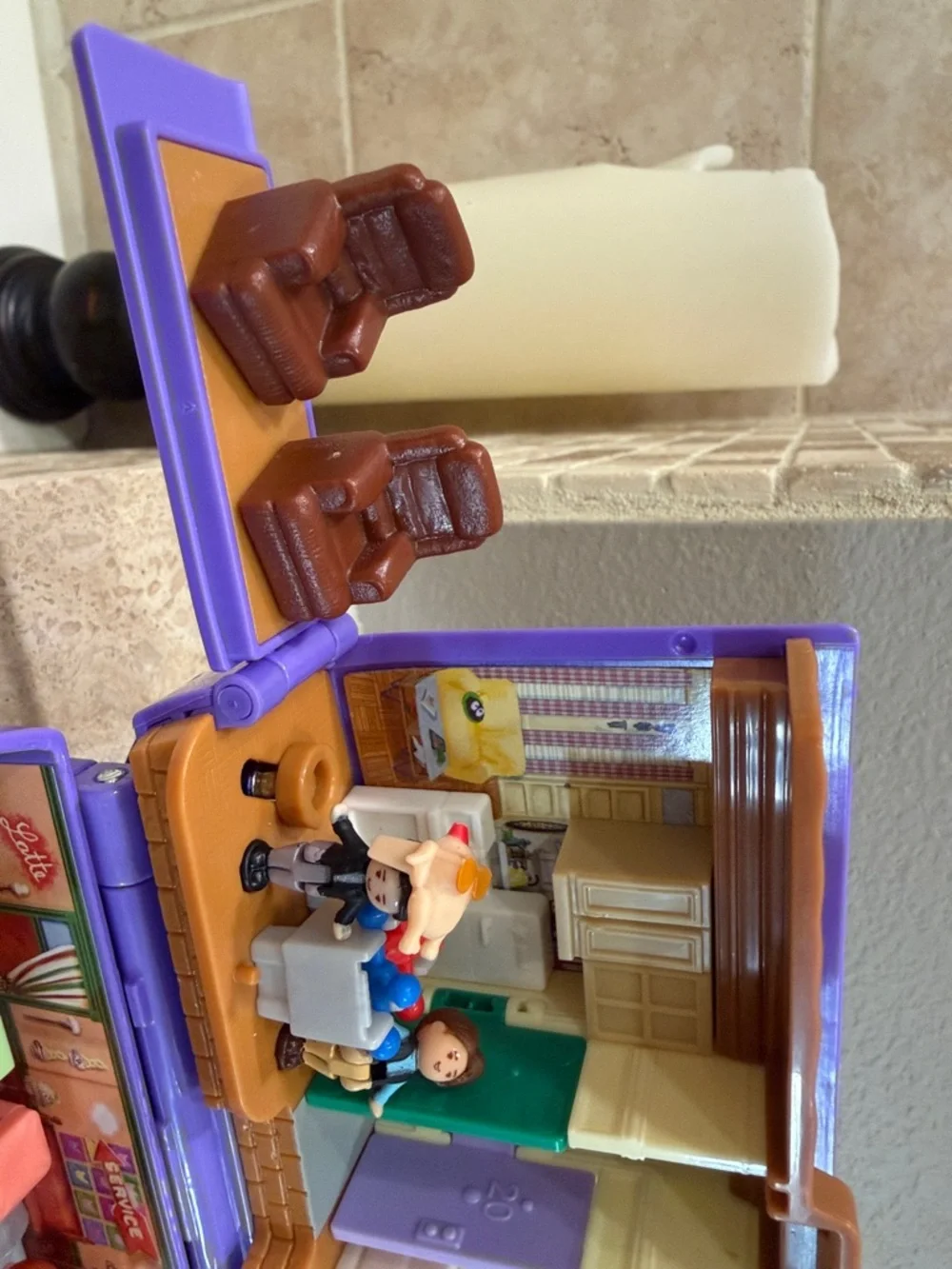 FRIENDS compact fold