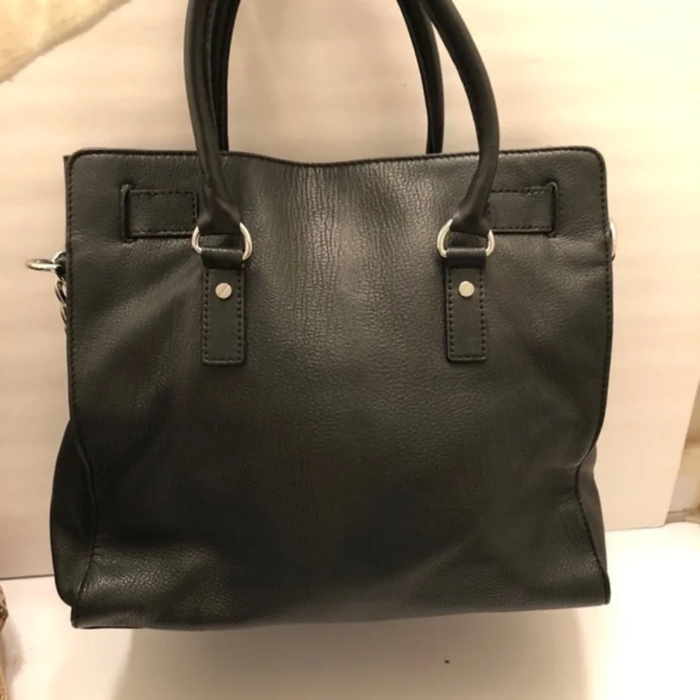 Michael Kors very beautiful